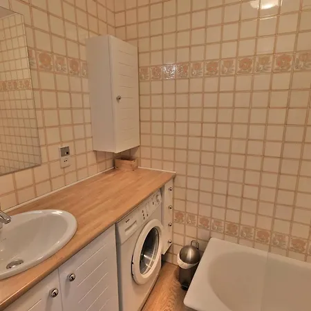 Apartman T2 Renove Au Grand-bornand Avec Balcon, Parking Et Terrasse, 4 Pers, Proche Village - Fr-1-458-205 *